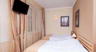 Гостиница Для Вас Пенза Стандартный двухместный номер с 2 отдельными кроватями-9